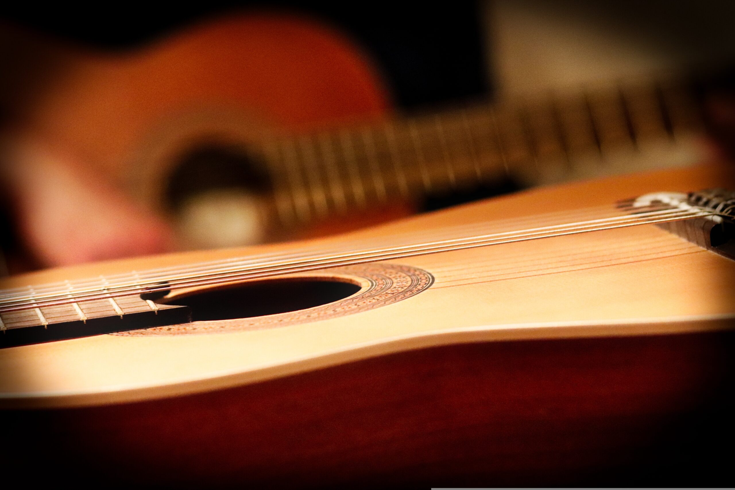 Basic Strumming Patterns for Beginners (With Tips)